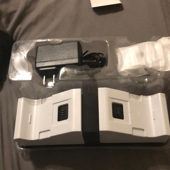 X- Box 1 Dual Charging Station - Picture 4 of 11